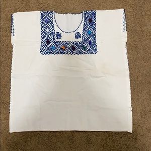 Small Medium new hand embroidered top